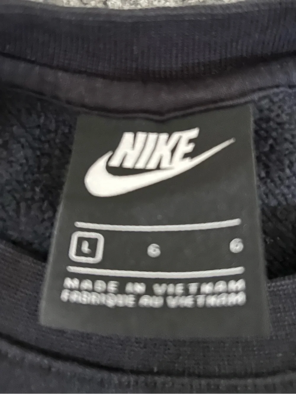 Men’s New Nike Crewneck Sweatshirt (L)